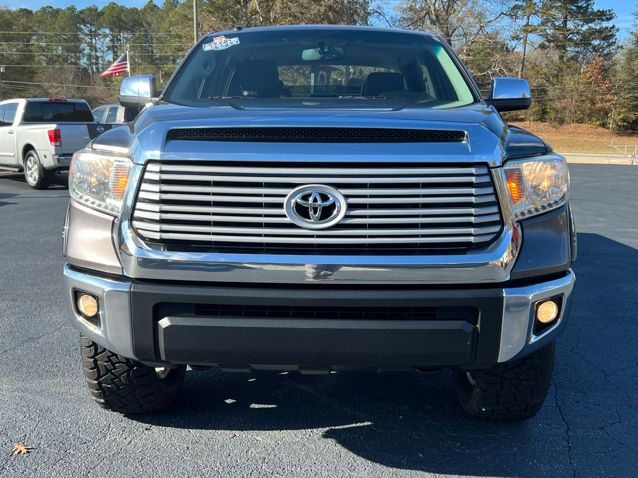 Toyota Tundra Limited 5.7L FFV CrewMax 4WD 2015