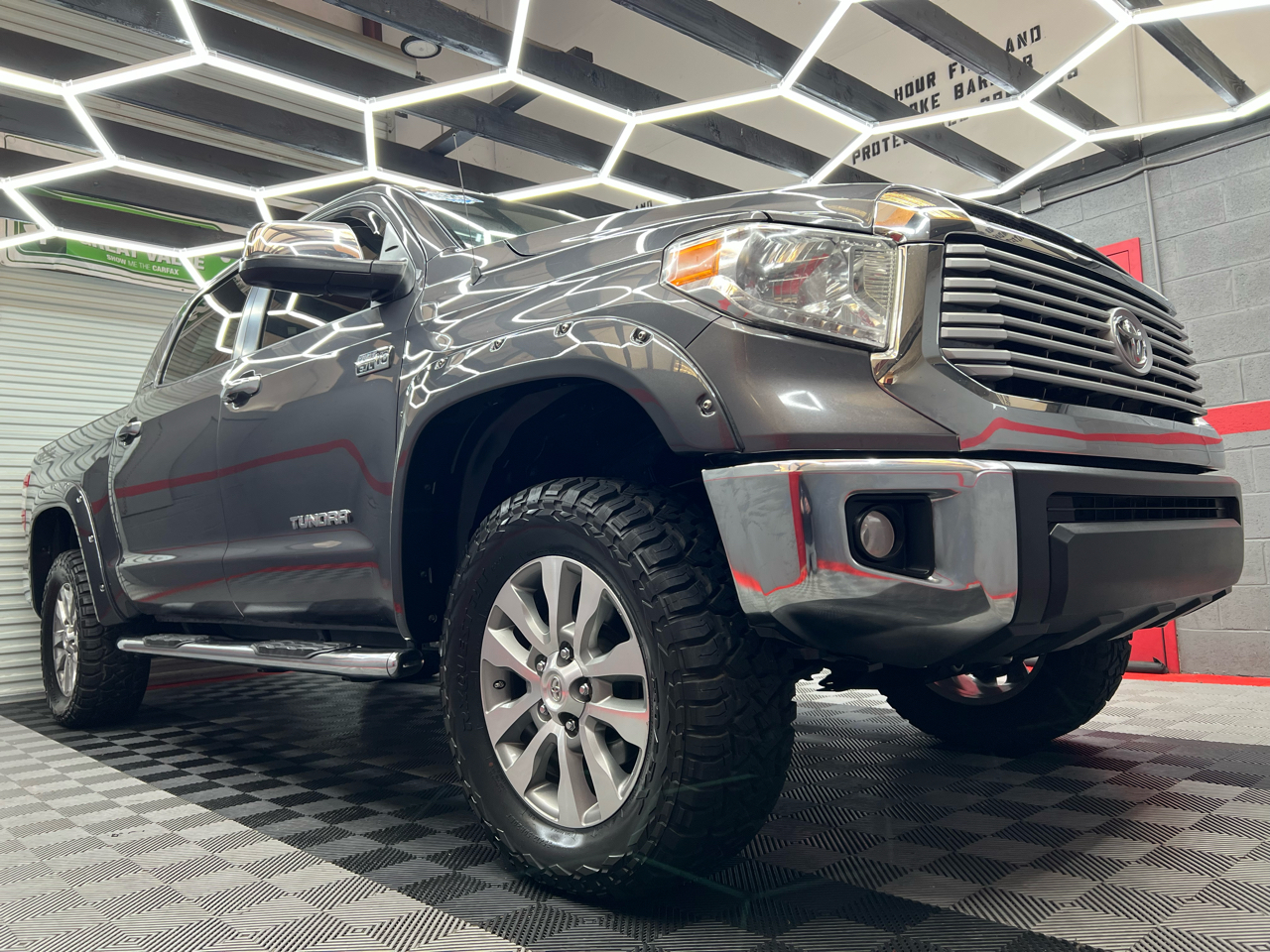 Toyota Tundra Limited 5.7L FFV CrewMax 4WD 2015
