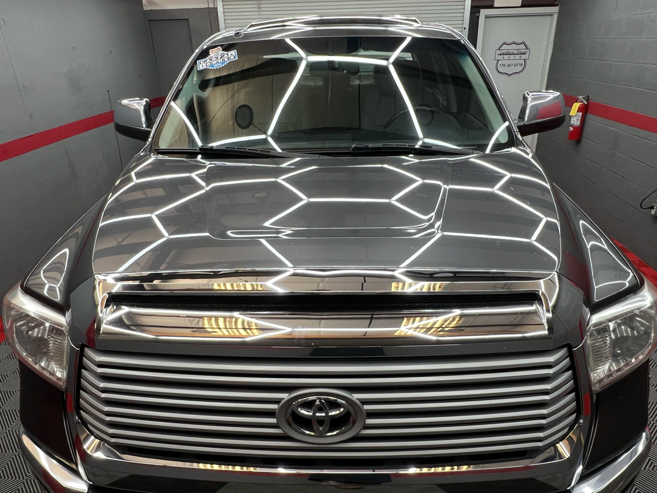 Toyota Tundra Limited 5.7L FFV CrewMax 4WD 2015