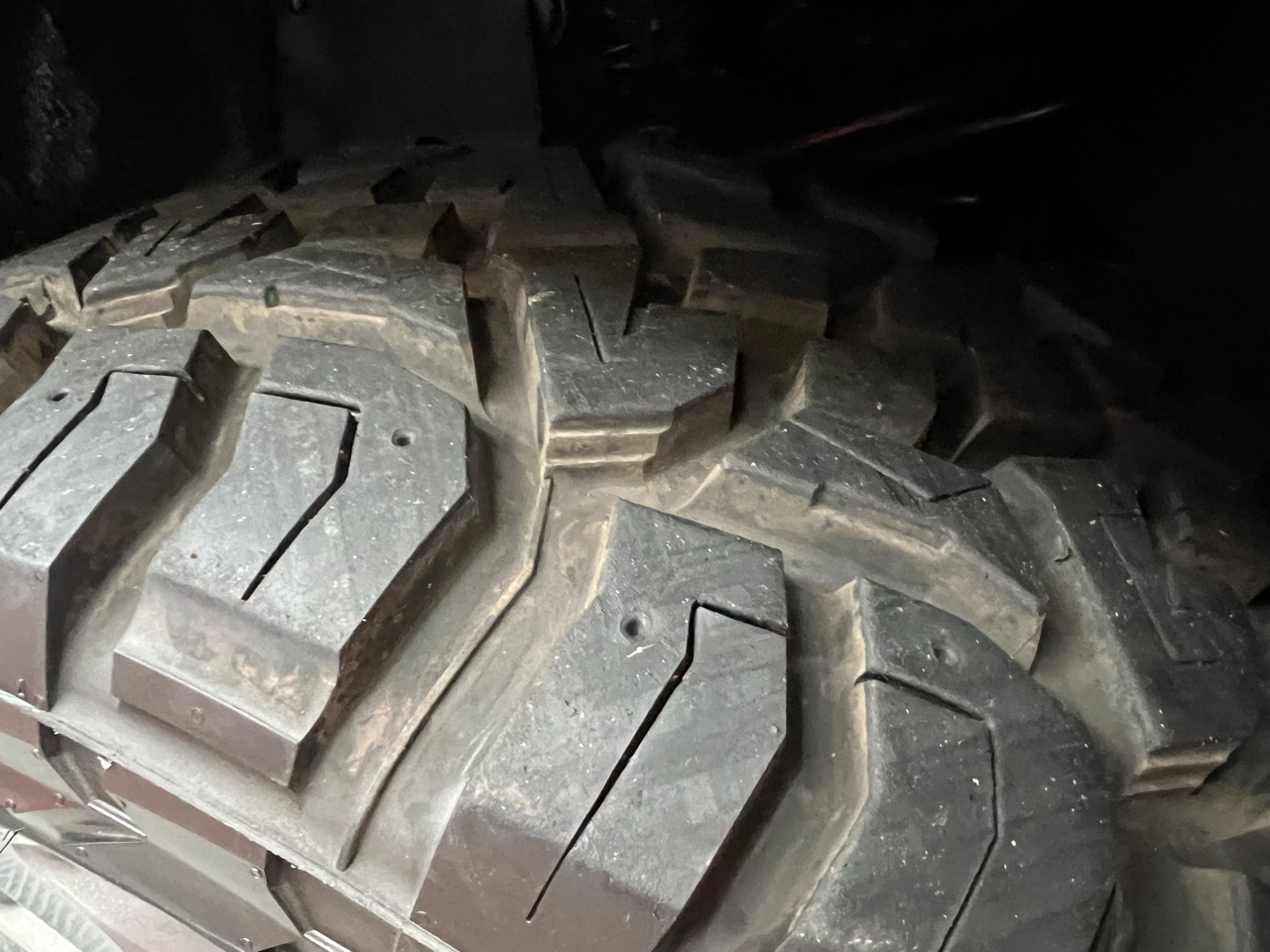 Toyota Tundra Limited 5.7L FFV CrewMax 4WD 2015