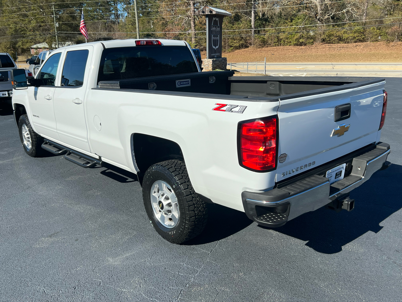 Chevrolet Silverado 2500HD LT Crew Cab Long Box 4WD 2019
