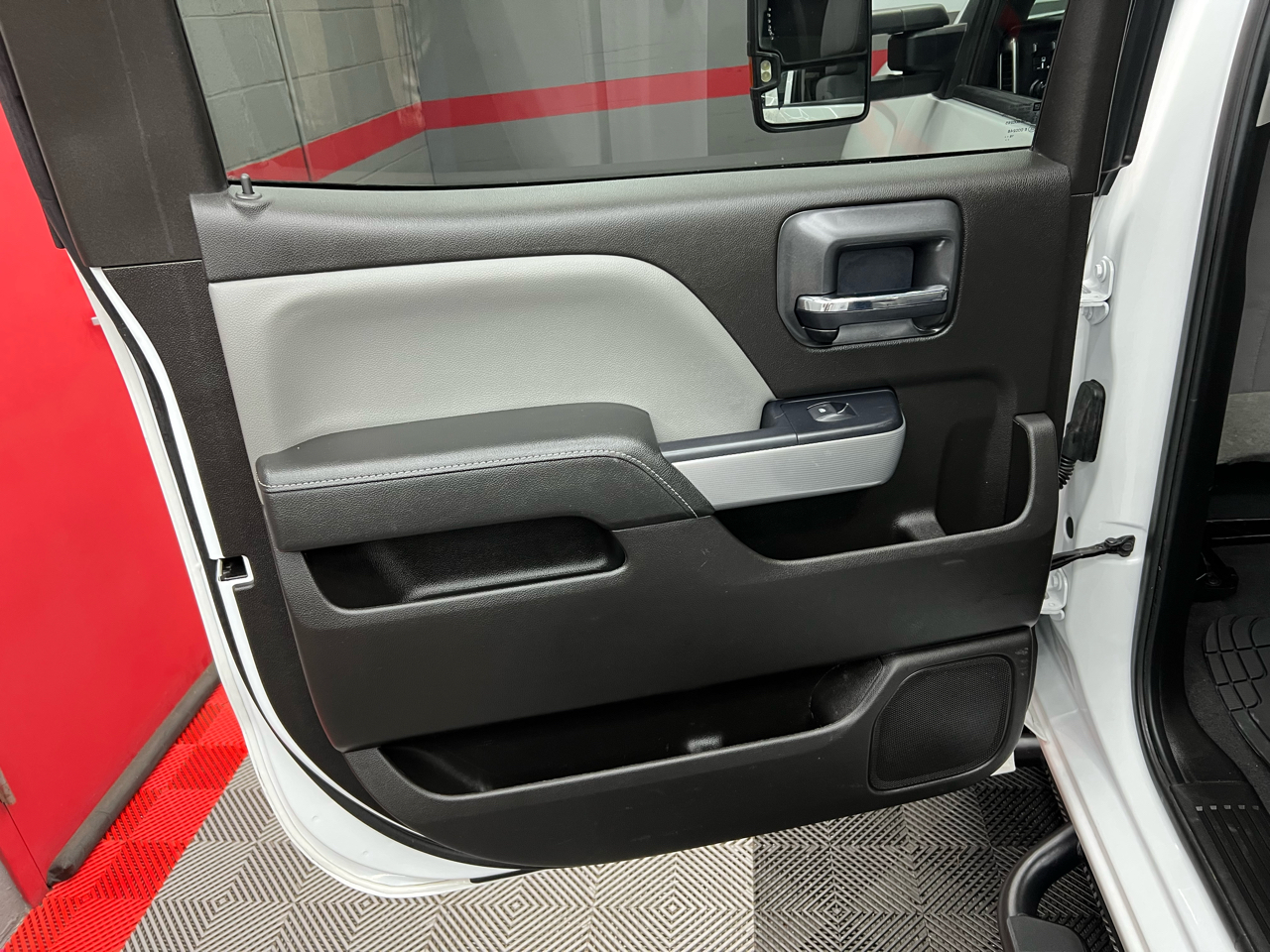 Chevrolet Silverado 2500HD LT Crew Cab Long Box 4WD 2019