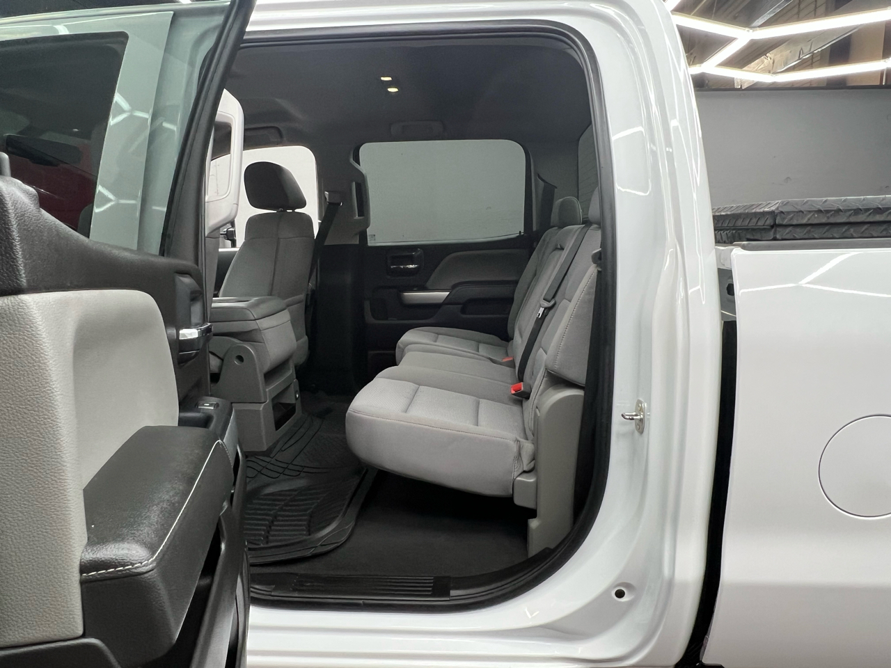 Chevrolet Silverado 2500HD LT Crew Cab Long Box 4WD 2019