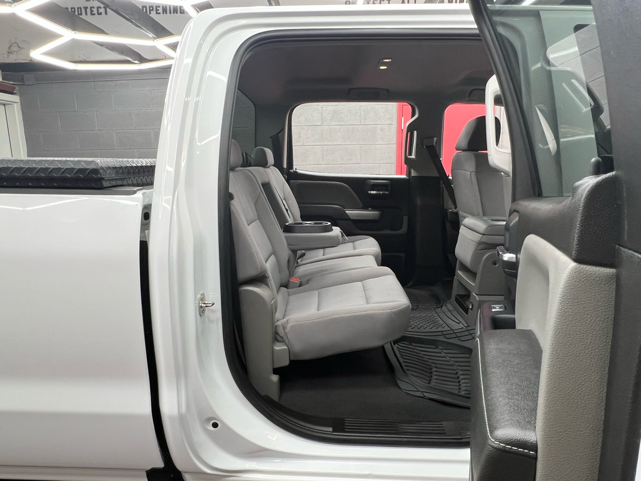 Chevrolet Silverado 2500HD LT Crew Cab Long Box 4WD 2019