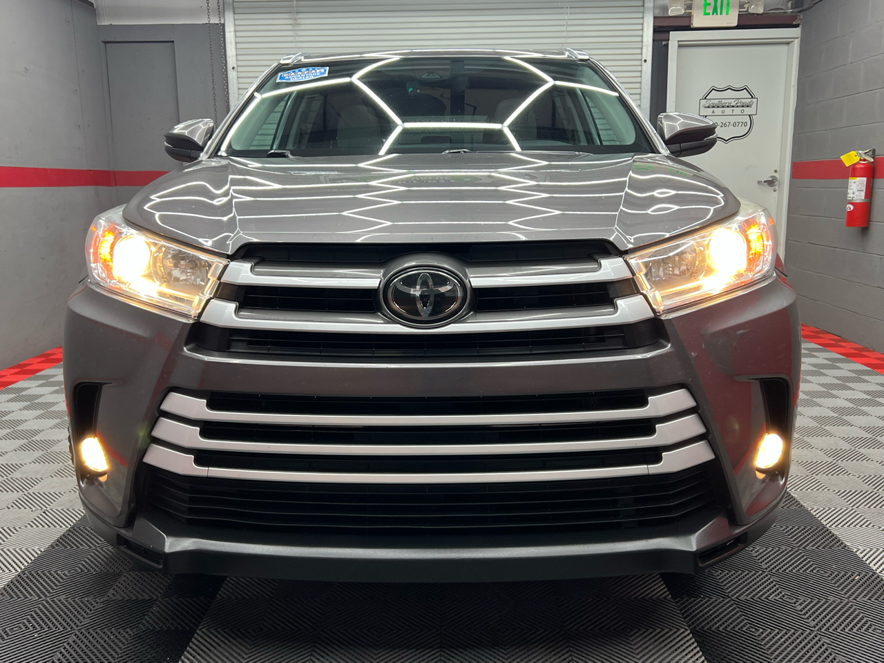 Toyota Highlander XLE FWD V6 2018