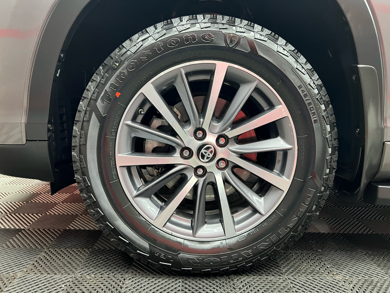 Toyota Highlander XLE FWD V6 2018