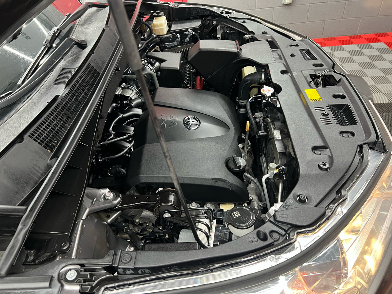 Toyota Highlander XLE FWD V6 2018