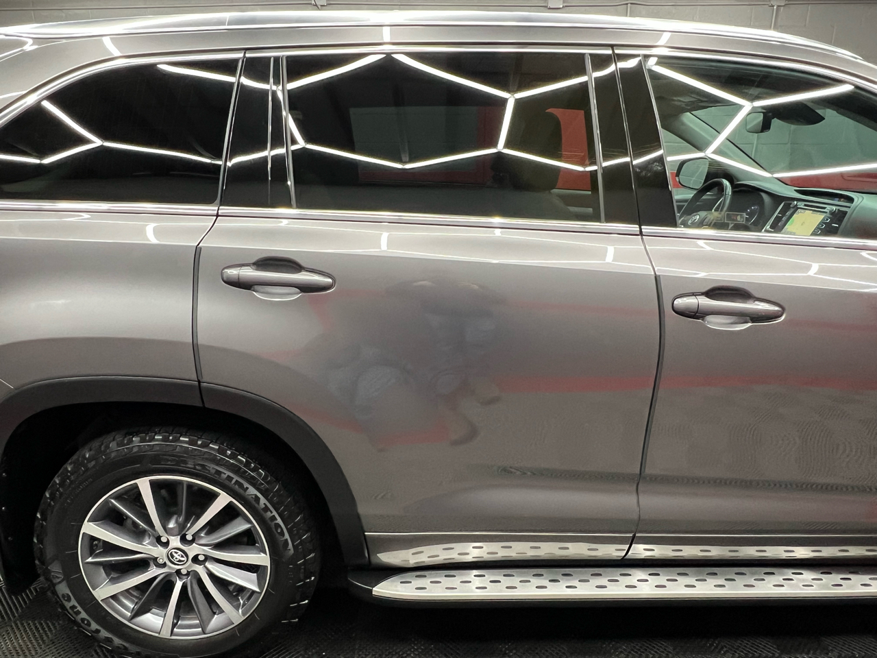 Toyota Highlander XLE FWD V6 2018