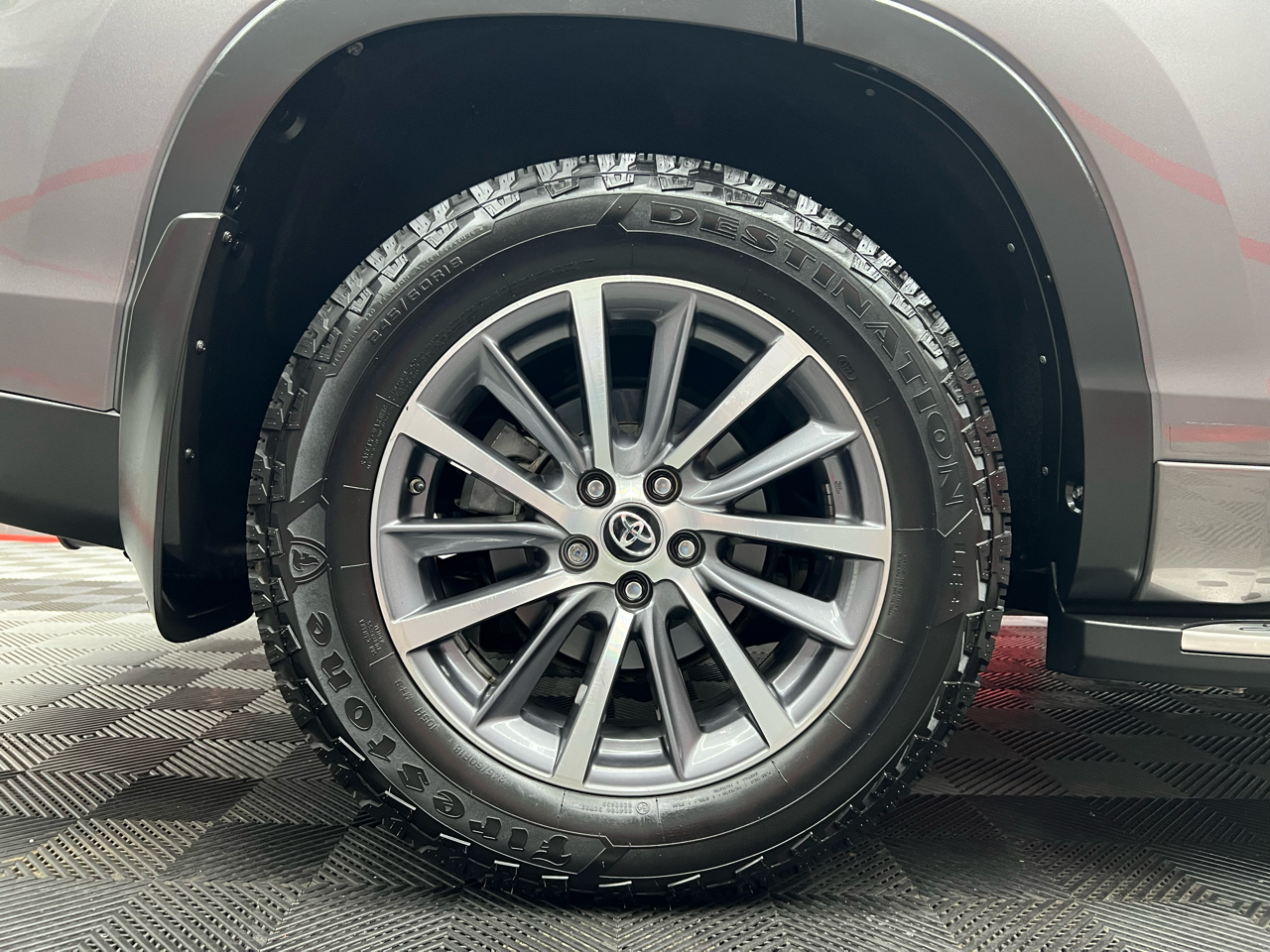 Toyota Highlander XLE FWD V6 2018