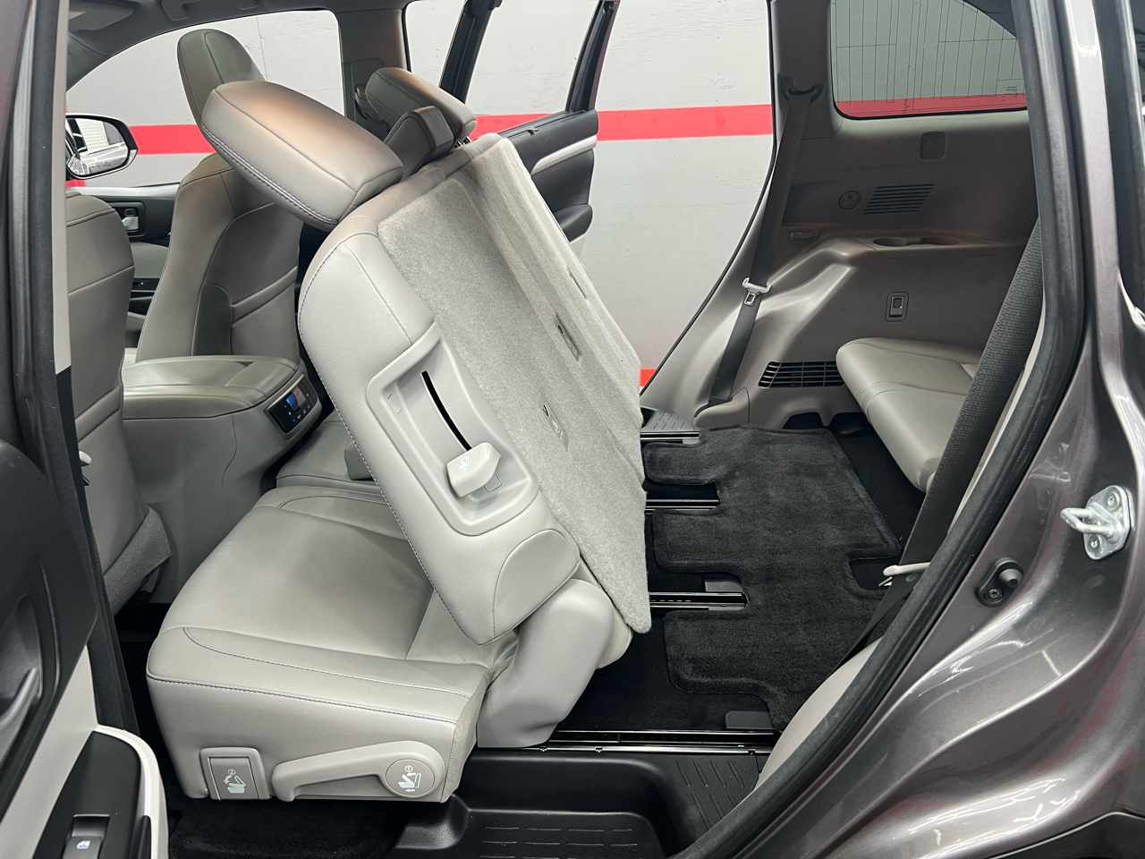 Toyota Highlander XLE FWD V6 2018