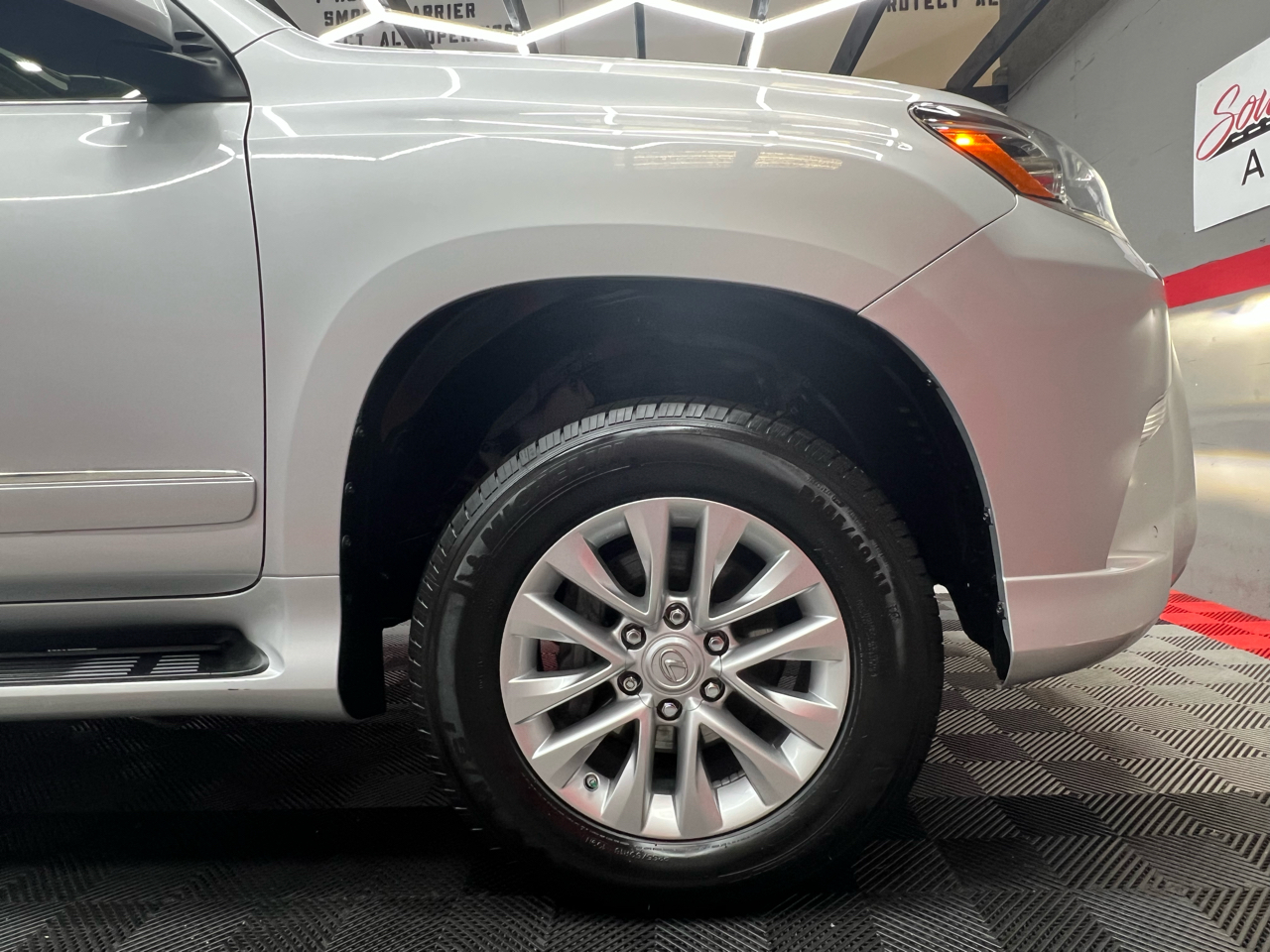 Lexus GX 460 Premium 4D SUV 4WD 2014