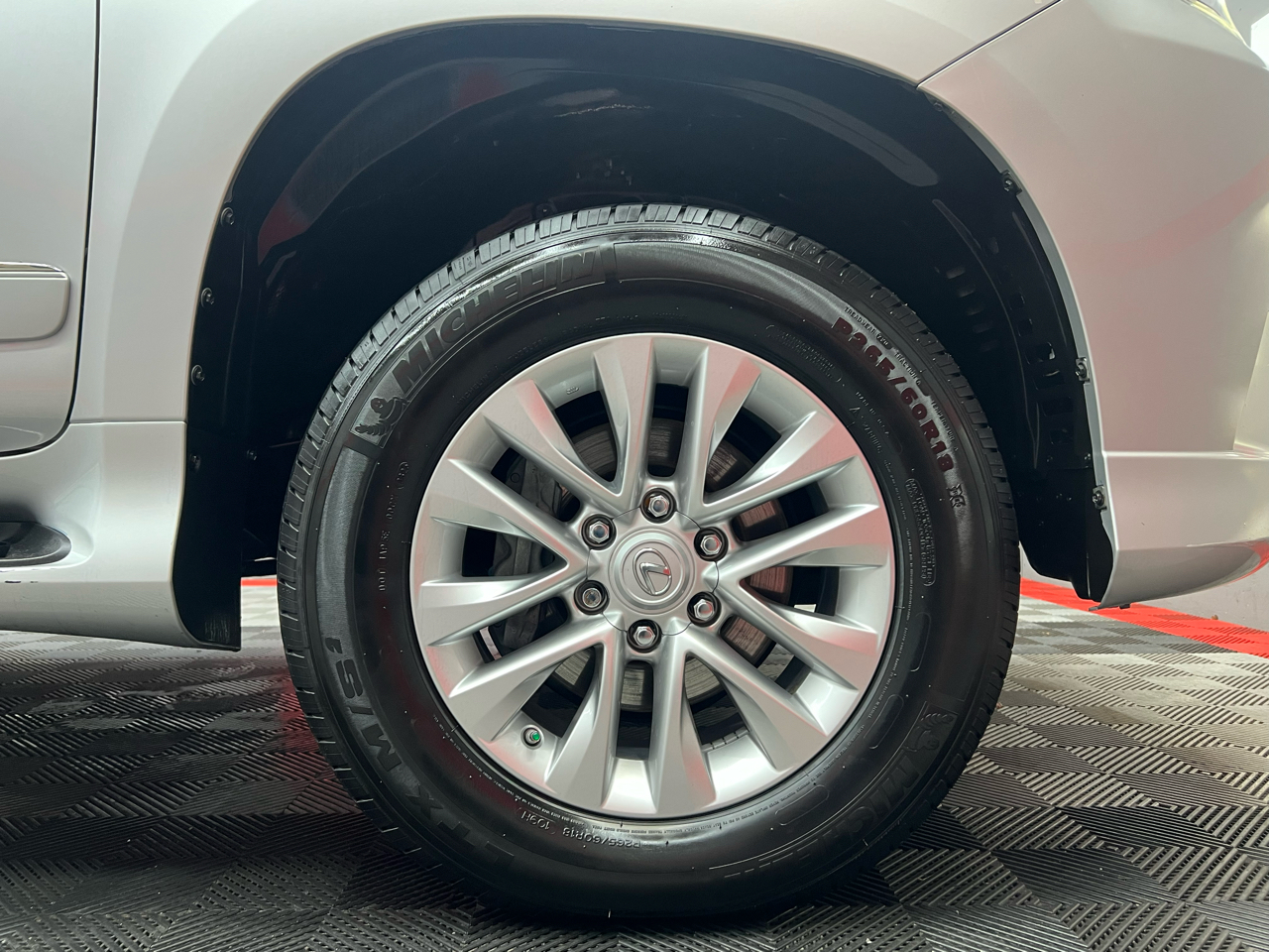 Lexus GX 460 Premium 4D SUV 4WD 2014