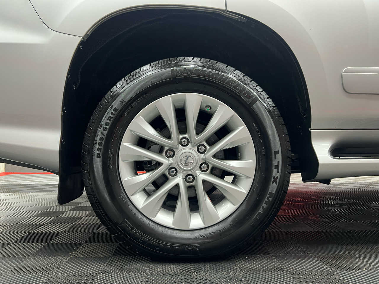 Lexus GX 460 Premium 4D SUV 4WD 2014