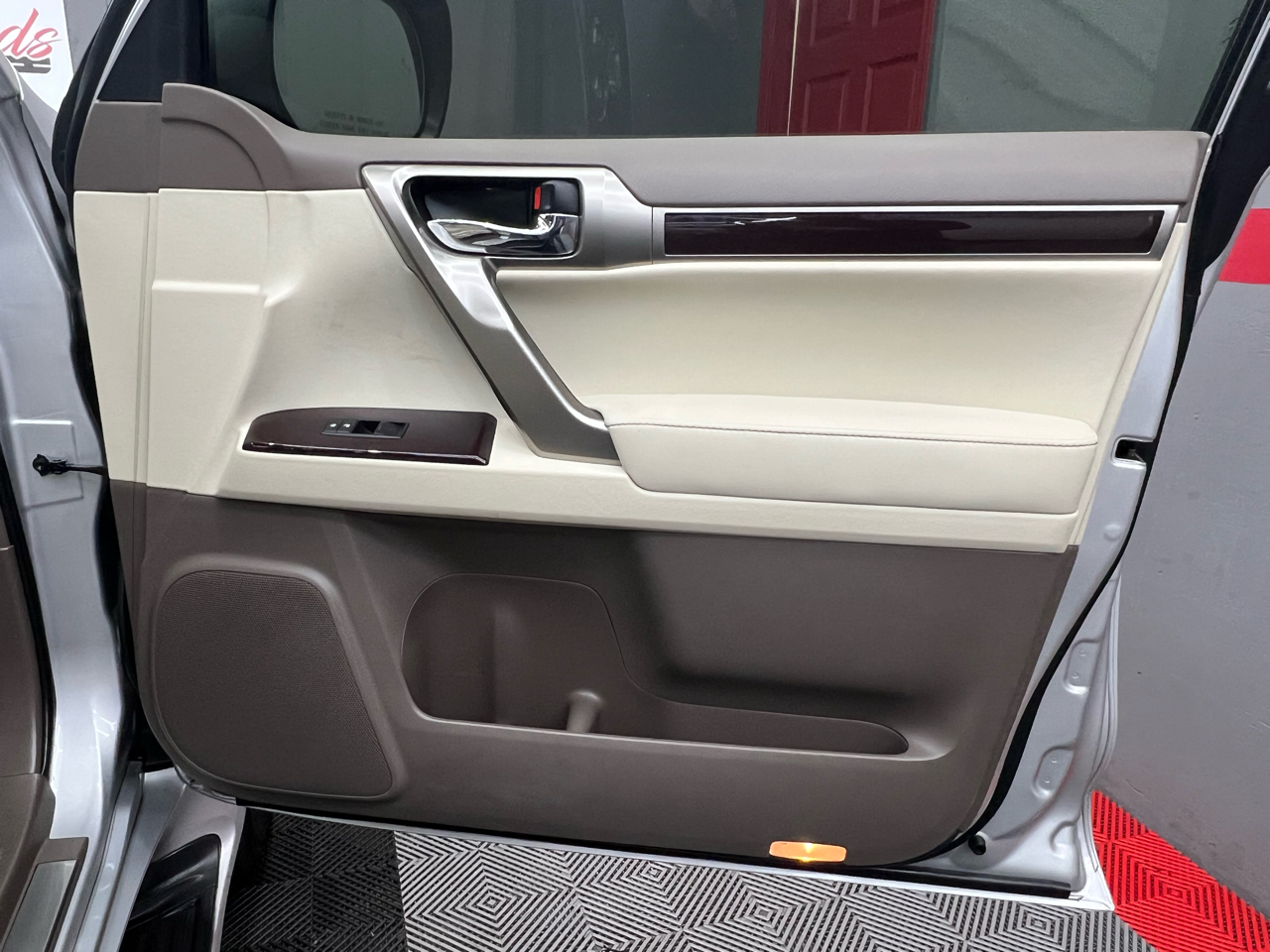 Lexus GX 460 Premium 4D SUV 4WD 2014