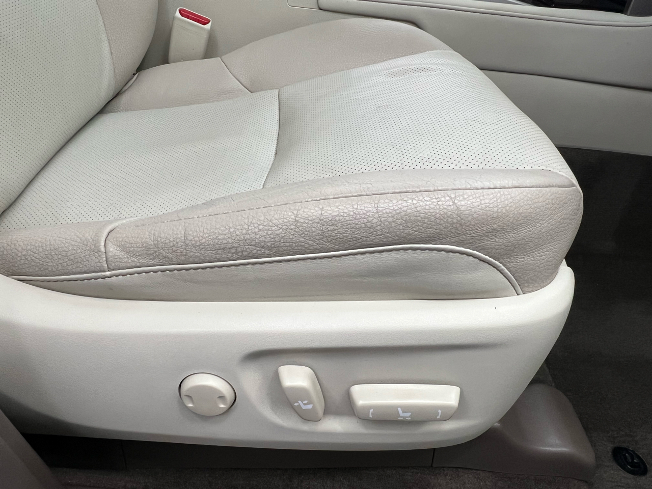 Lexus GX 460 Premium 4D SUV 4WD 2014