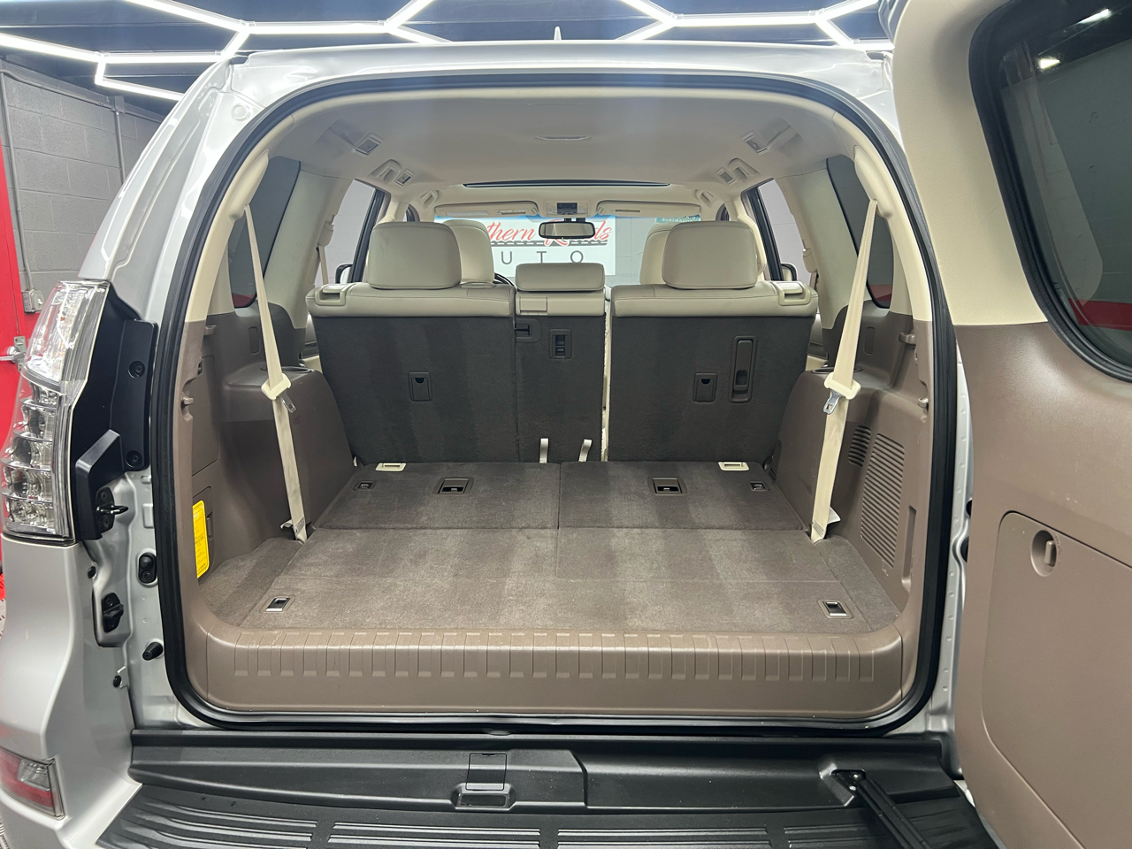 Lexus GX 460 Premium 4D SUV 4WD 2014