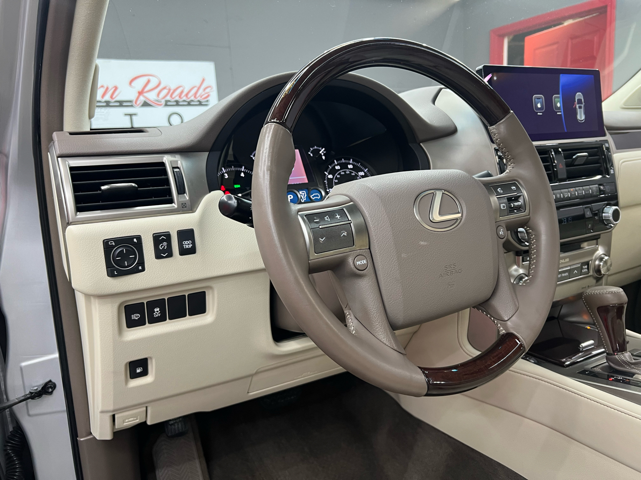 Lexus GX 460 Premium 4D SUV 4WD 2014
