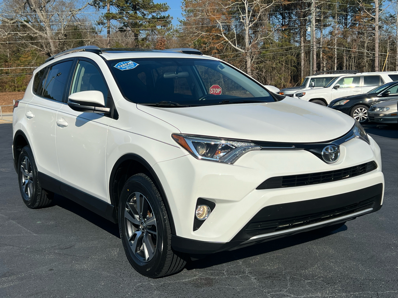 Toyota RAV4 XLE FWD 2016