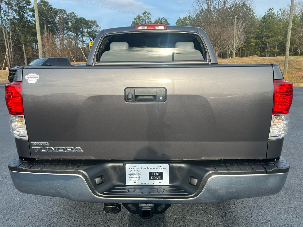 Toyota Tundra Tundra-Grade CrewMax 4.6L 2WD 2012