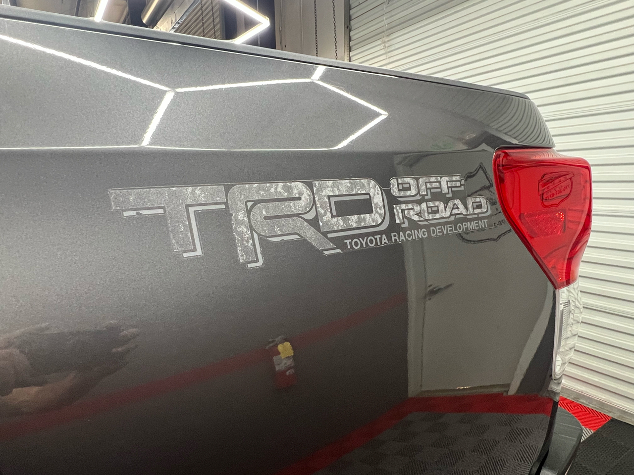 Toyota Tundra Tundra-Grade CrewMax 4.6L 2WD 2012