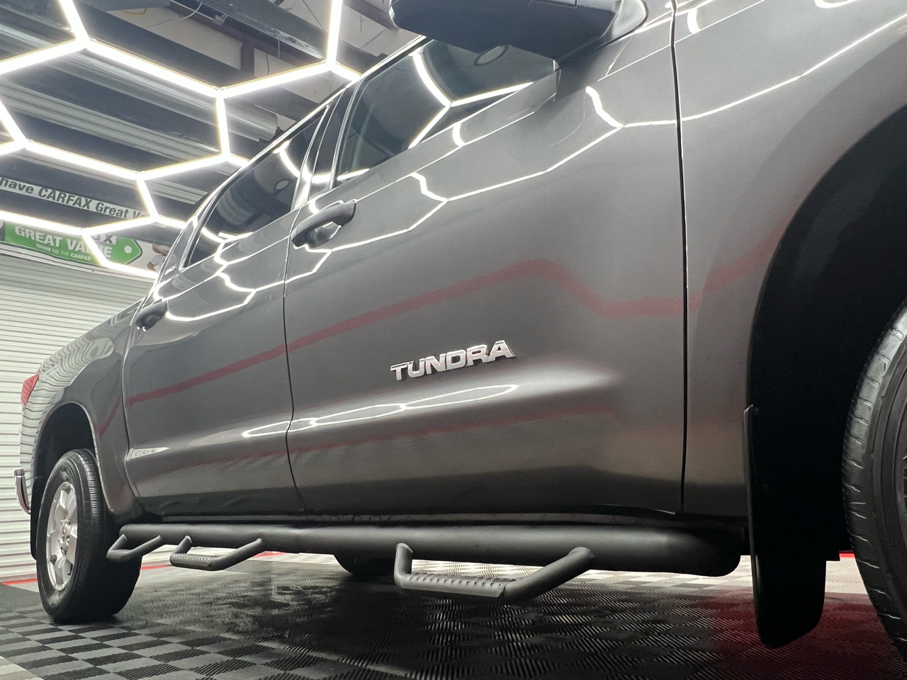 Toyota Tundra Tundra-Grade CrewMax 4.6L 2WD 2012