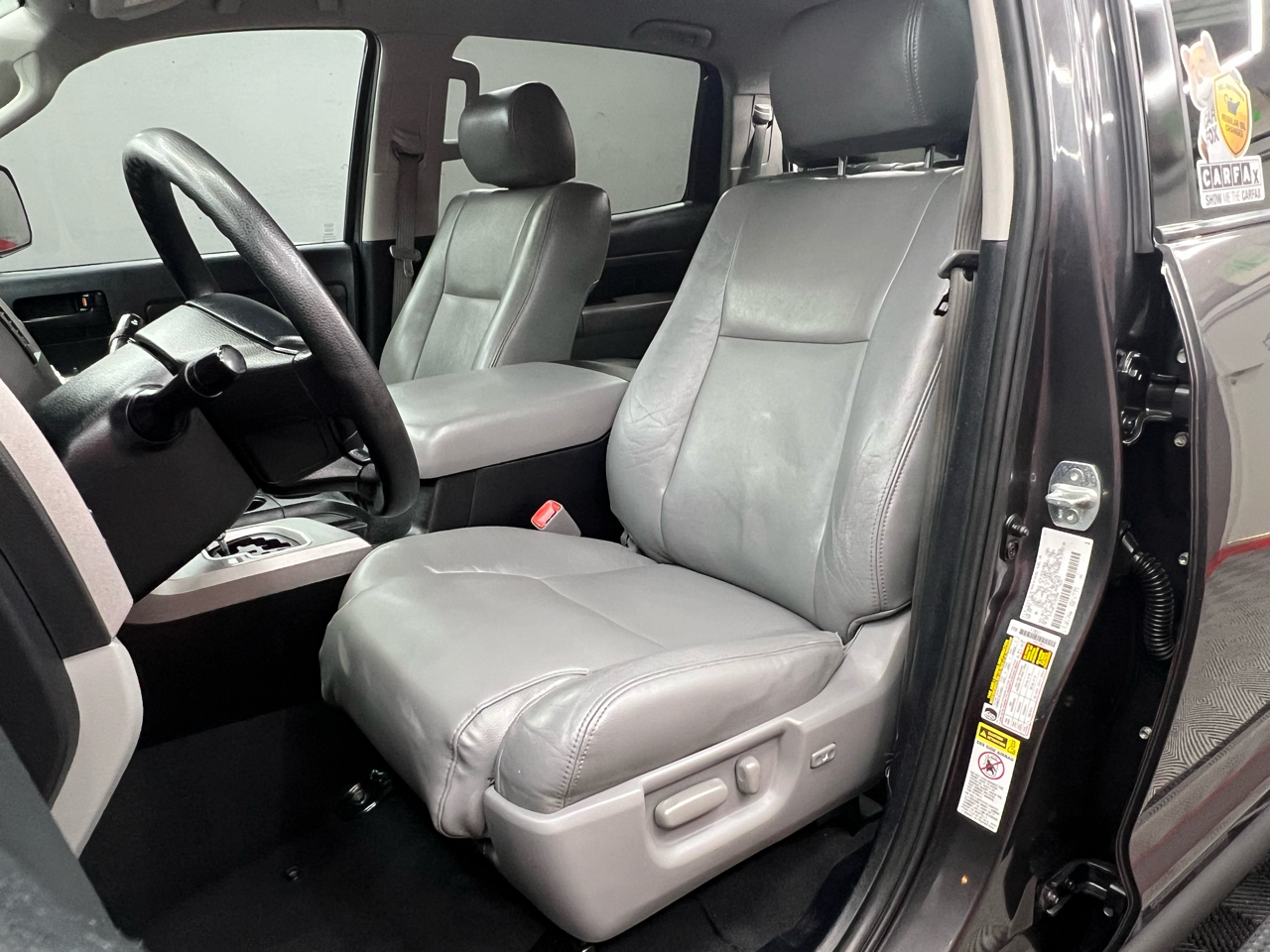 Toyota Tundra Tundra-Grade CrewMax 4.6L 2WD 2012