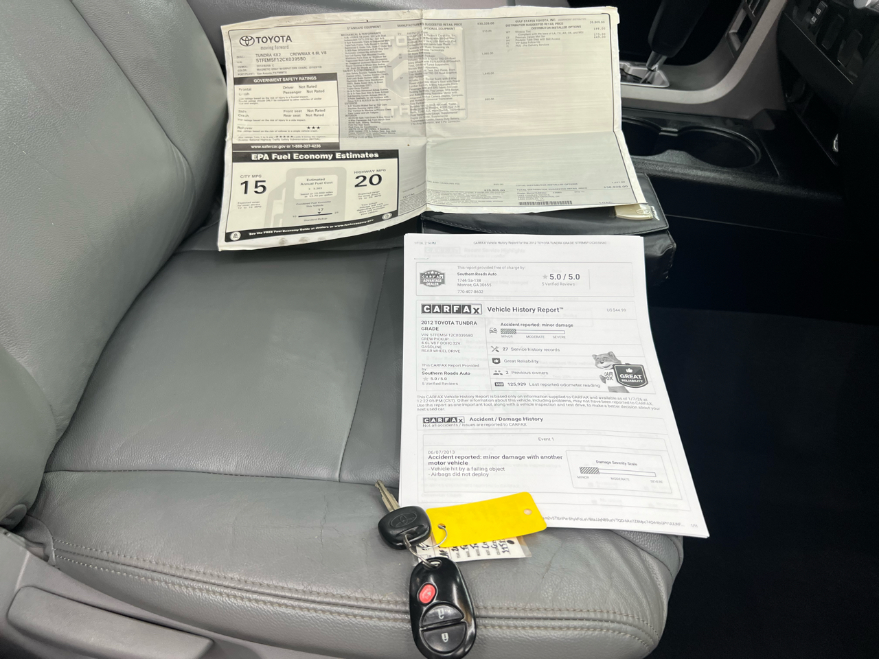 Toyota Tundra Tundra-Grade CrewMax 4.6L 2WD 2012