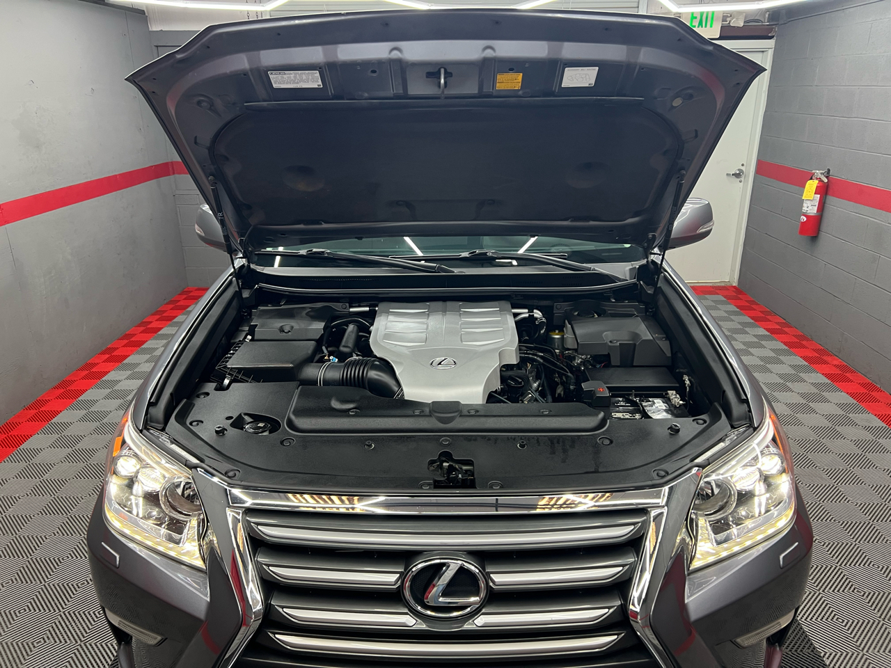Lexus GX 460 4WD 4dr Premium 2015