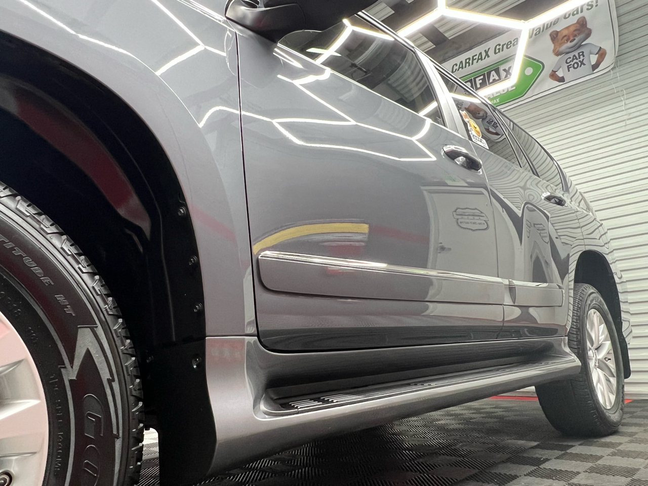 Lexus GX 460 4WD 4dr Premium 2015