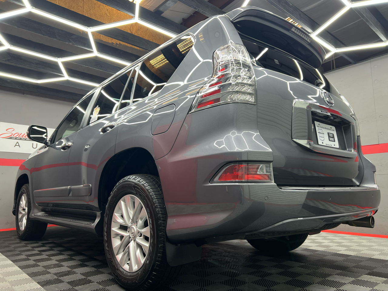 Lexus GX 460 4WD 4dr Premium 2015