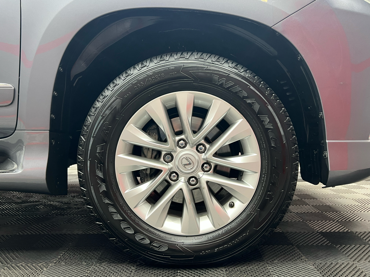 Lexus GX 460 4WD 4dr Premium 2015