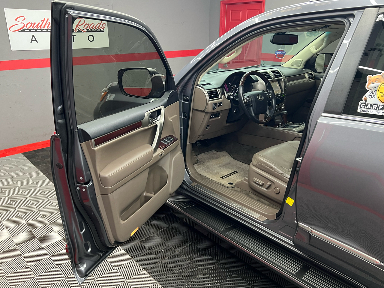 Lexus GX 460 4WD 4dr Premium 2015