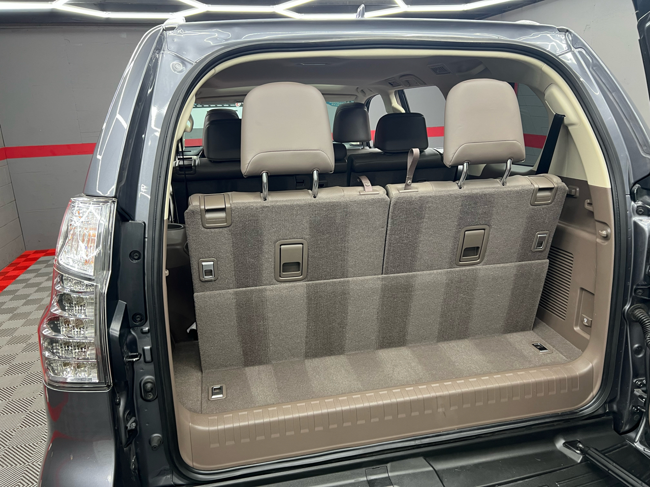 Lexus GX 460 4WD 4dr Premium 2015