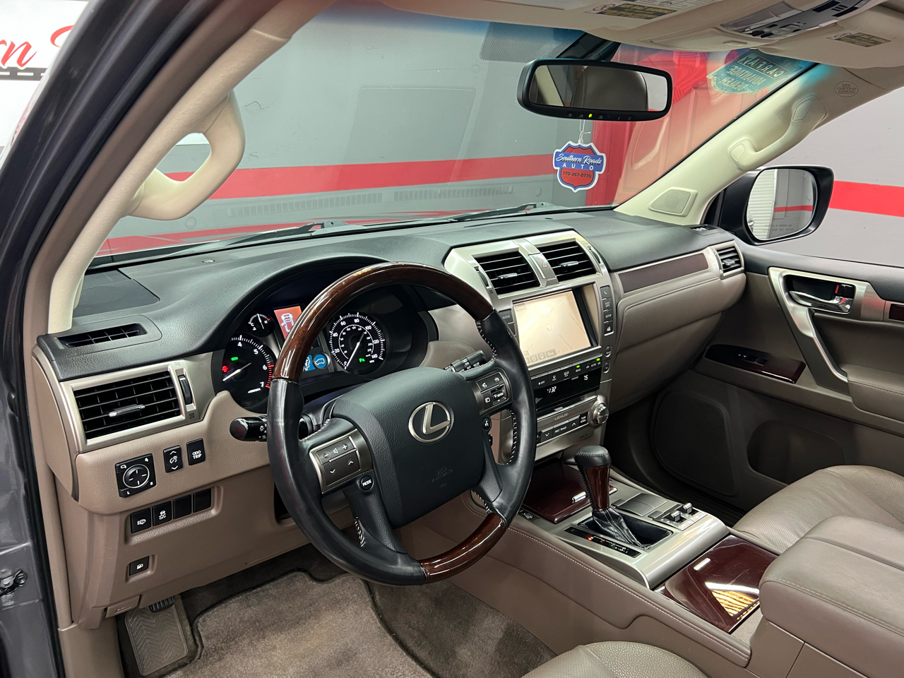 Lexus GX 460 4WD 4dr Premium 2015