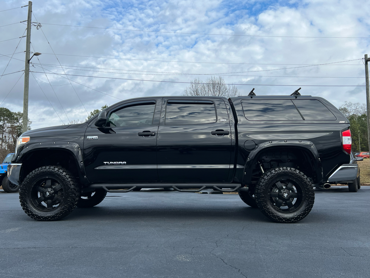 Toyota Tundra SR5 5.7L V8 CrewMax 4WD 2015