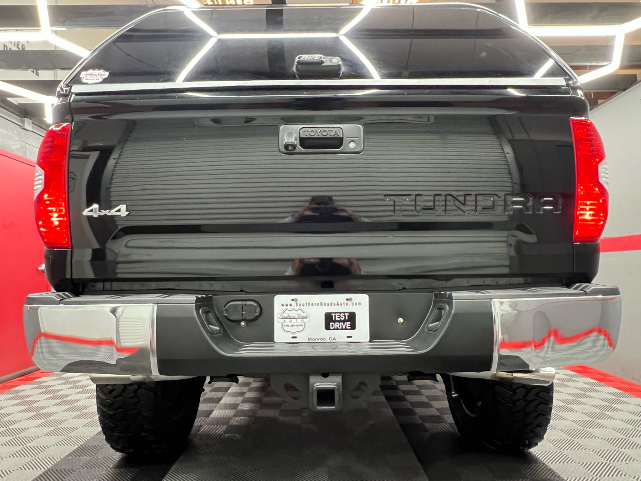 Toyota Tundra SR5 5.7L V8 CrewMax 4WD 2015