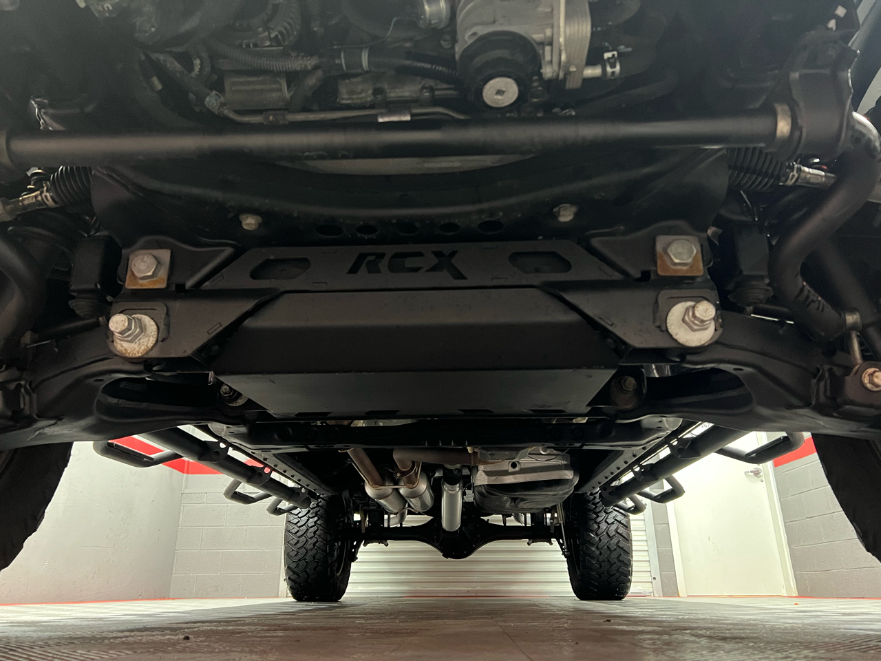 Toyota Tundra SR5 5.7L V8 CrewMax 4WD 2015