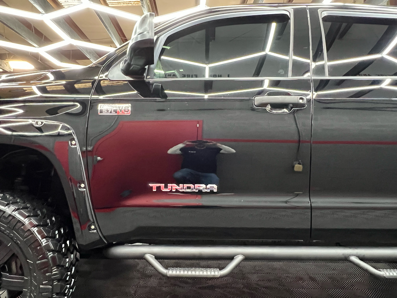 Toyota Tundra SR5 5.7L V8 CrewMax 4WD 2015