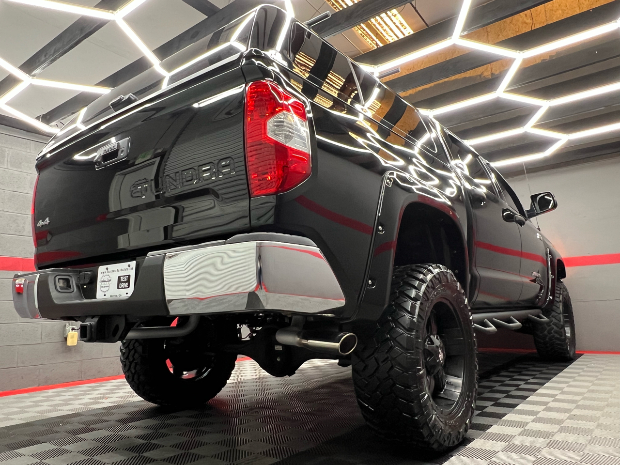 Toyota Tundra SR5 5.7L V8 CrewMax 4WD 2015