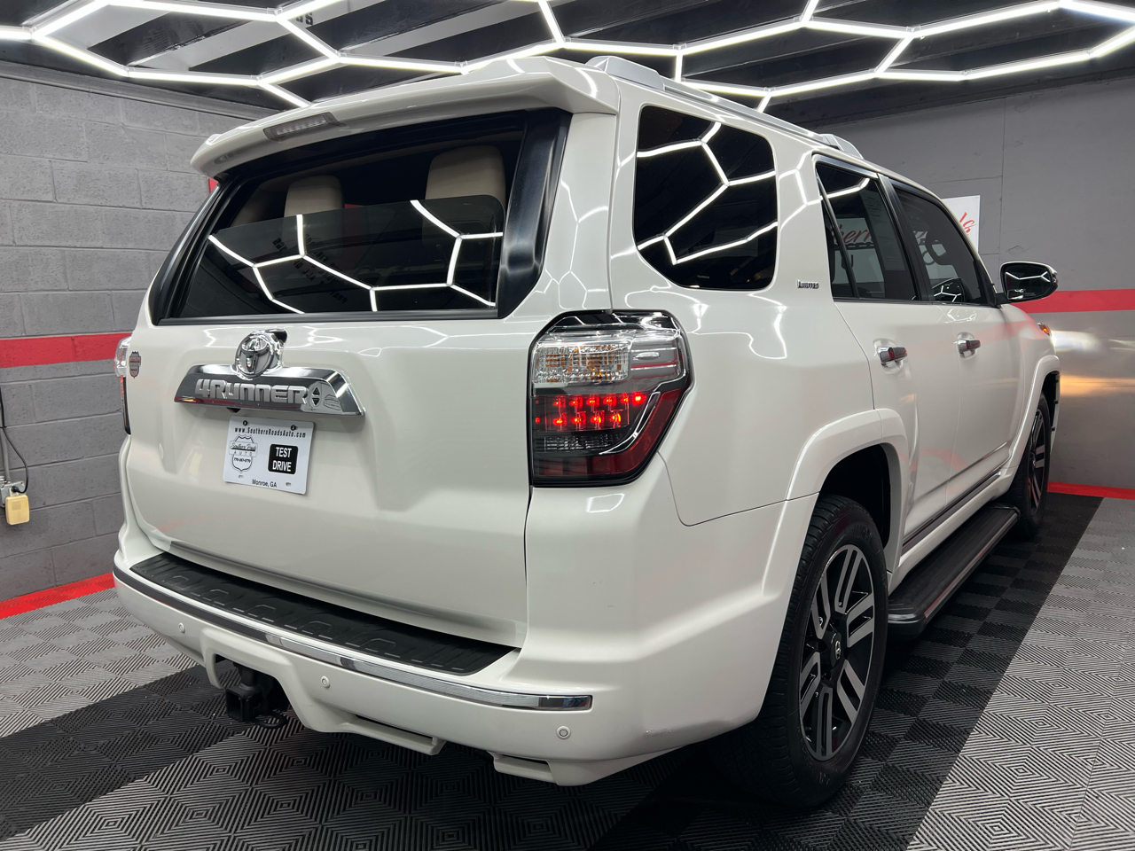 Toyota 4Runner 4dr Limited V6 Auto (Natl) 2016