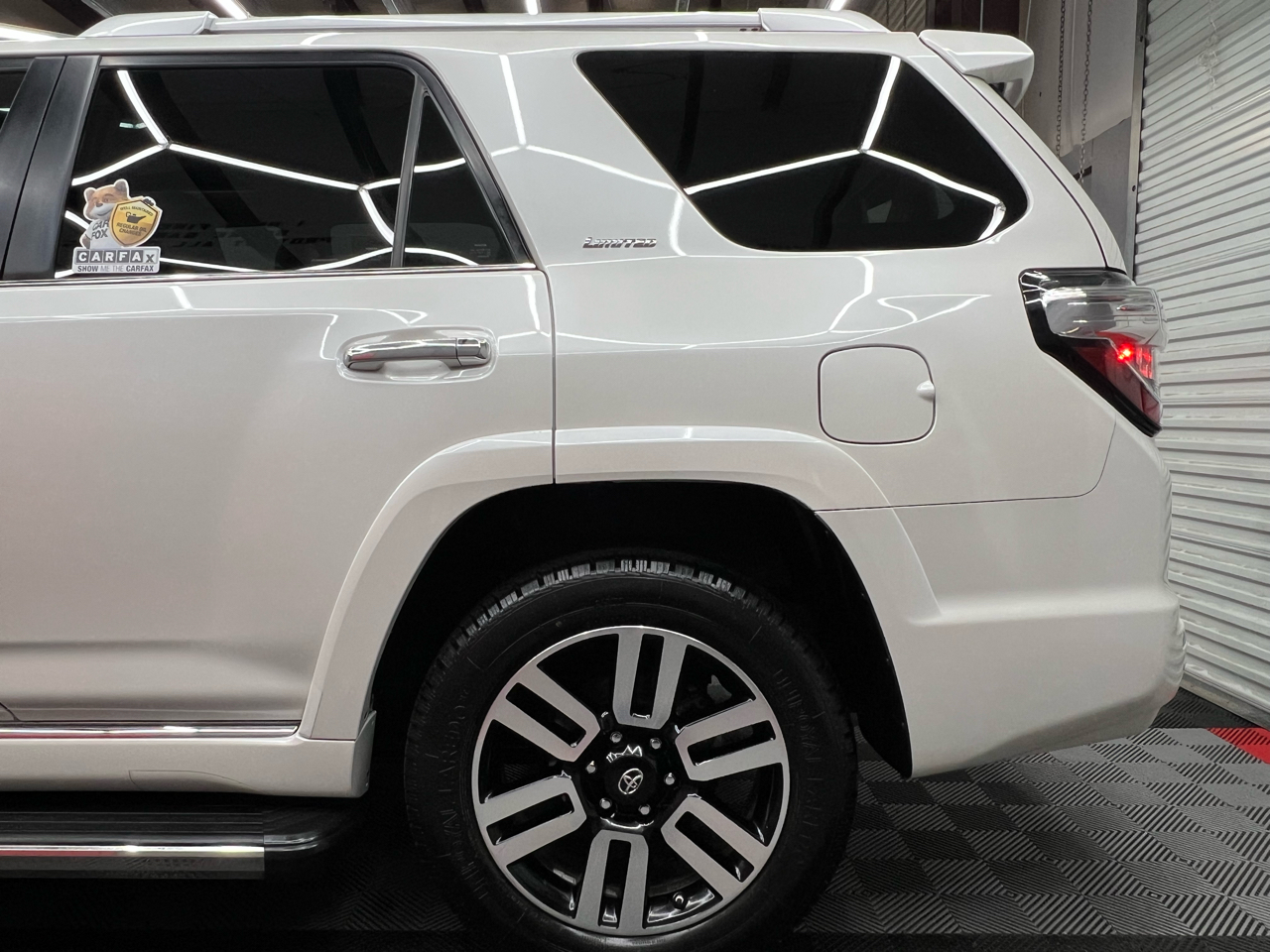Toyota 4Runner 4dr Limited V6 Auto (Natl) 2016