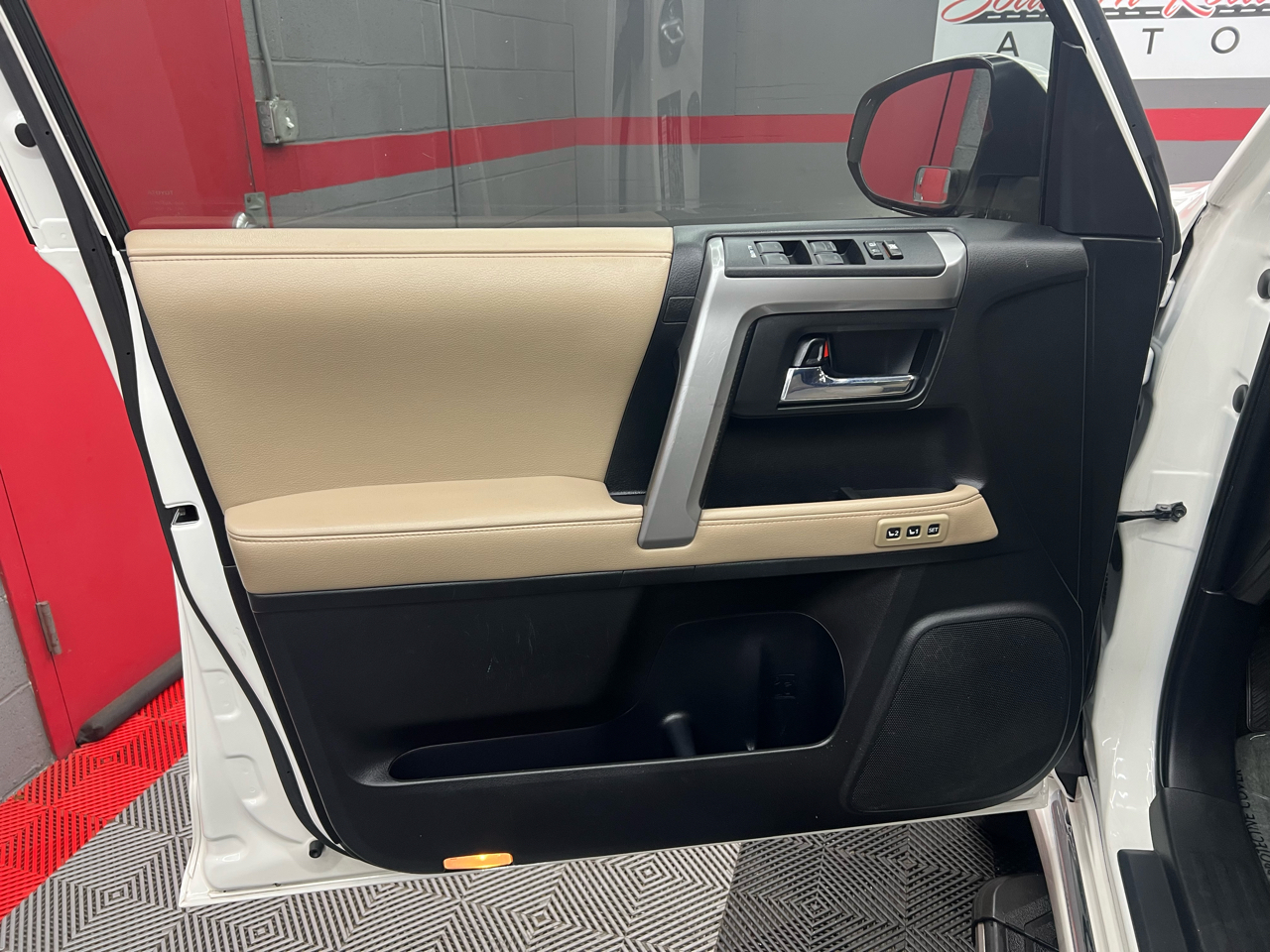 Toyota 4Runner 4dr Limited V6 Auto (Natl) 2016