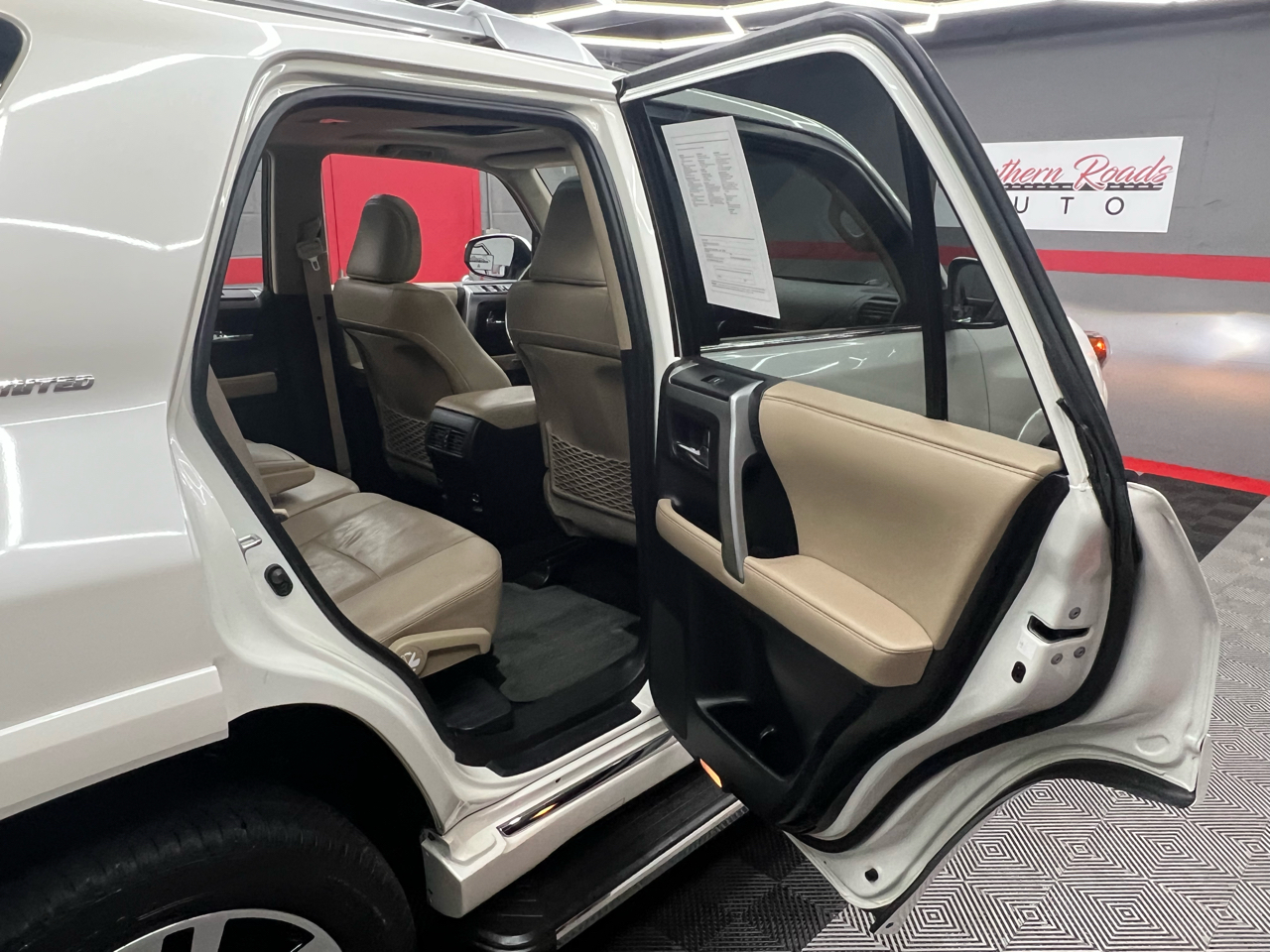 Toyota 4Runner 4dr Limited V6 Auto (Natl) 2016