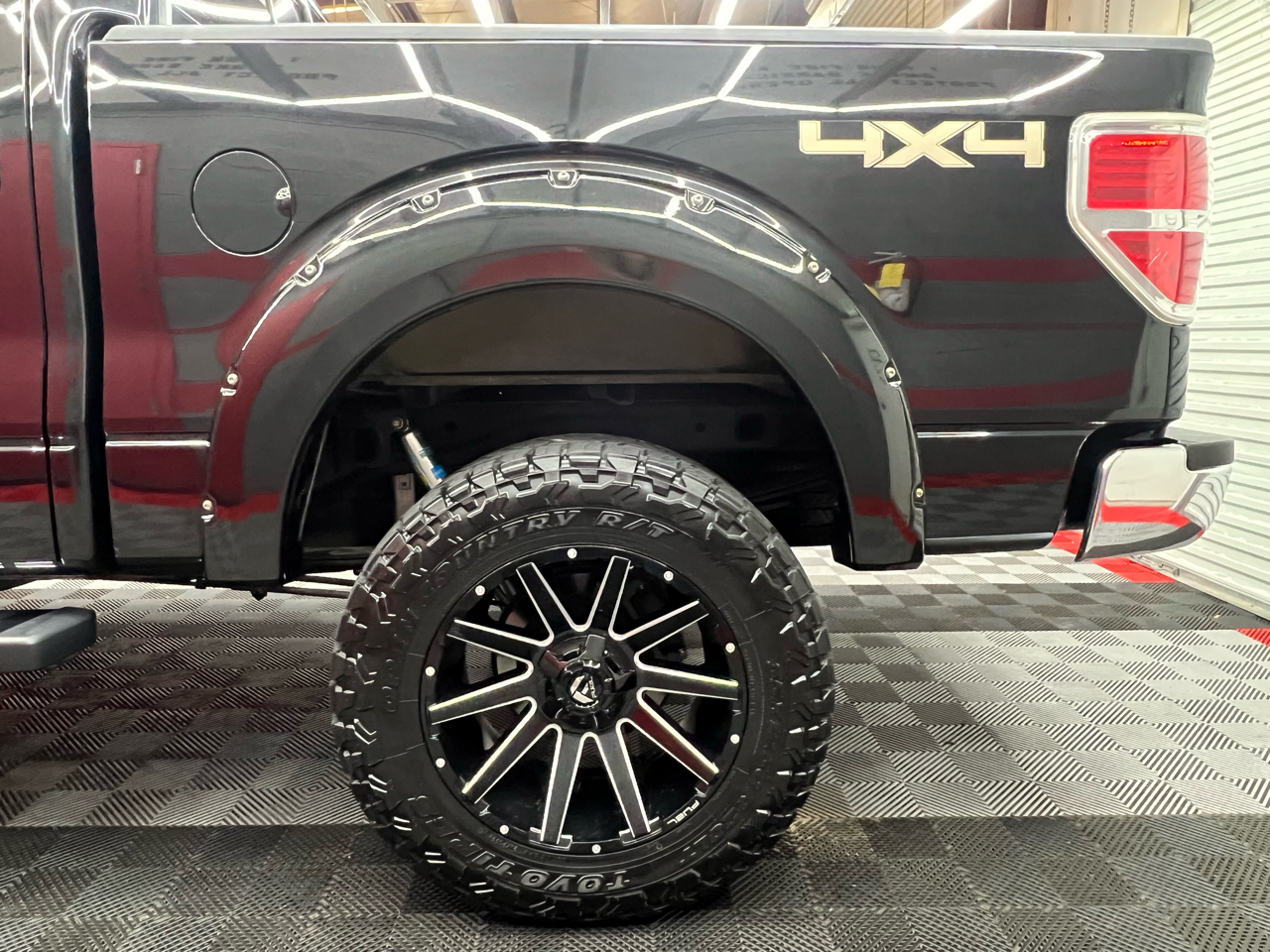 Ford F-150 Lariat SuperCrew 6.5-ft. Bed 4WD 2012