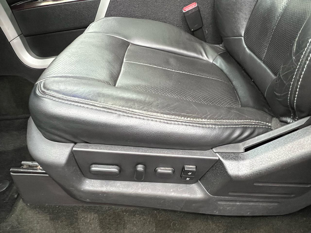 Ford F-150 Lariat SuperCrew 6.5-ft. Bed 4WD 2012