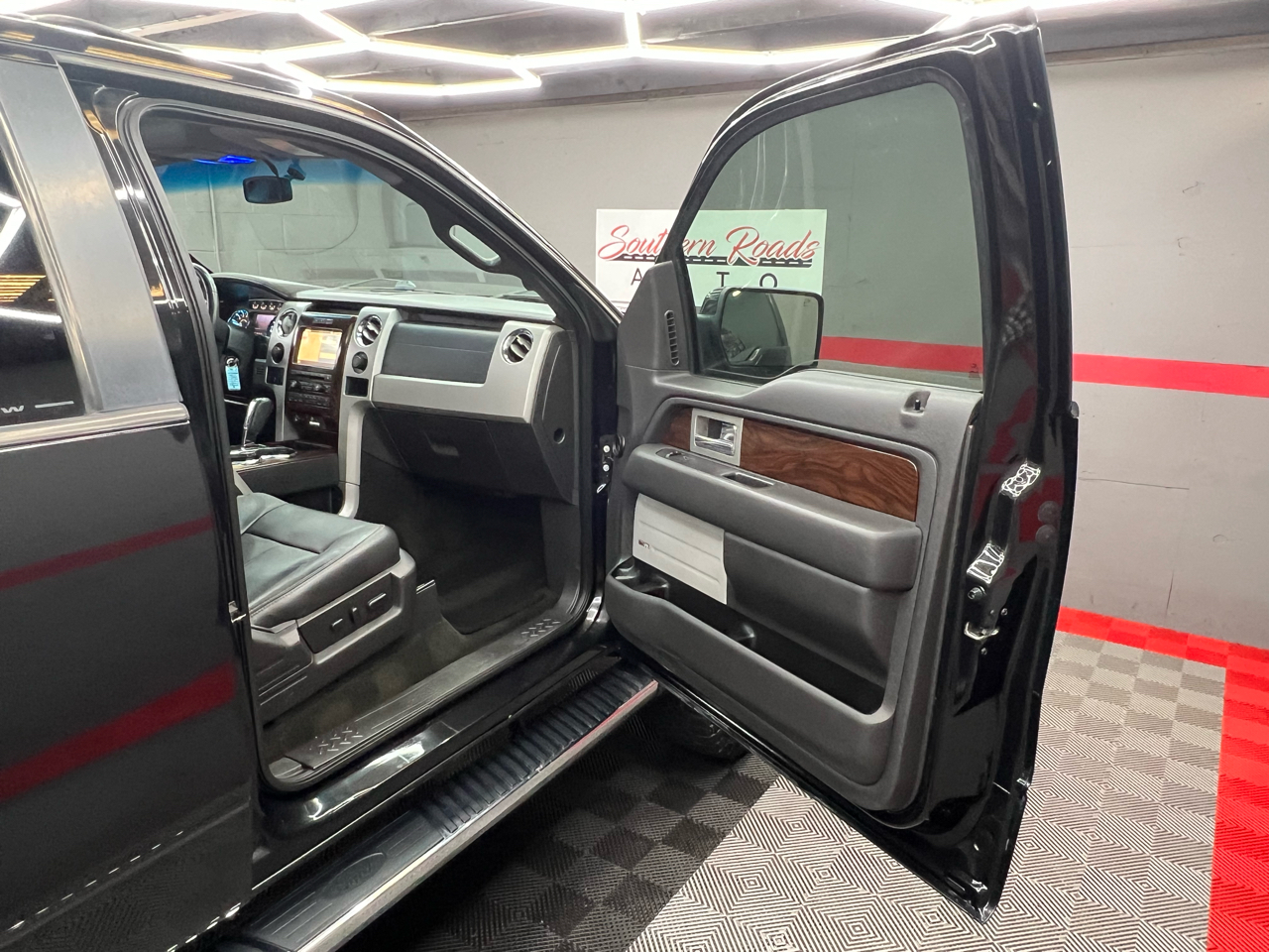 Ford F-150 Lariat SuperCrew 6.5-ft. Bed 4WD 2012