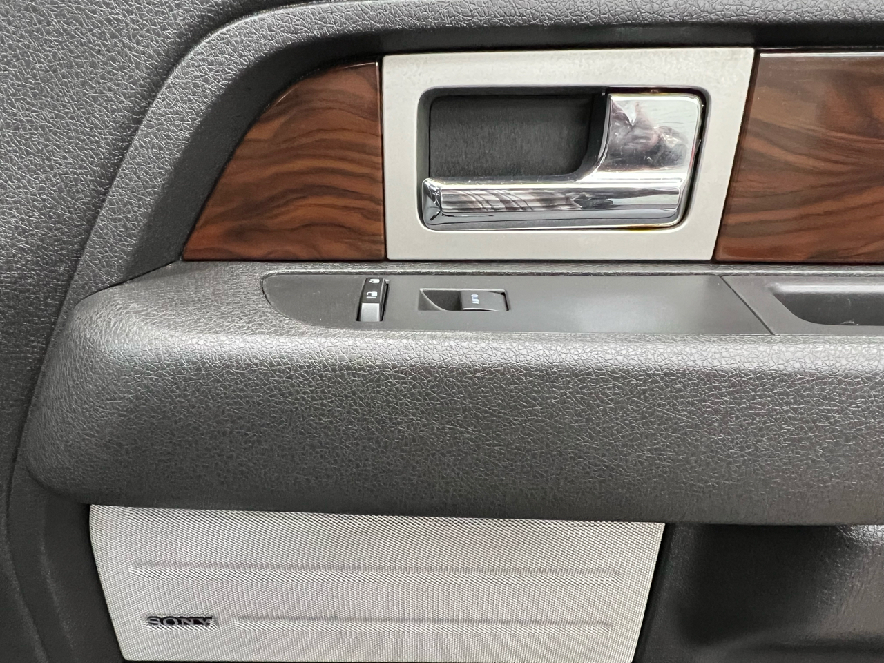 Ford F-150 Lariat SuperCrew 6.5-ft. Bed 4WD 2012