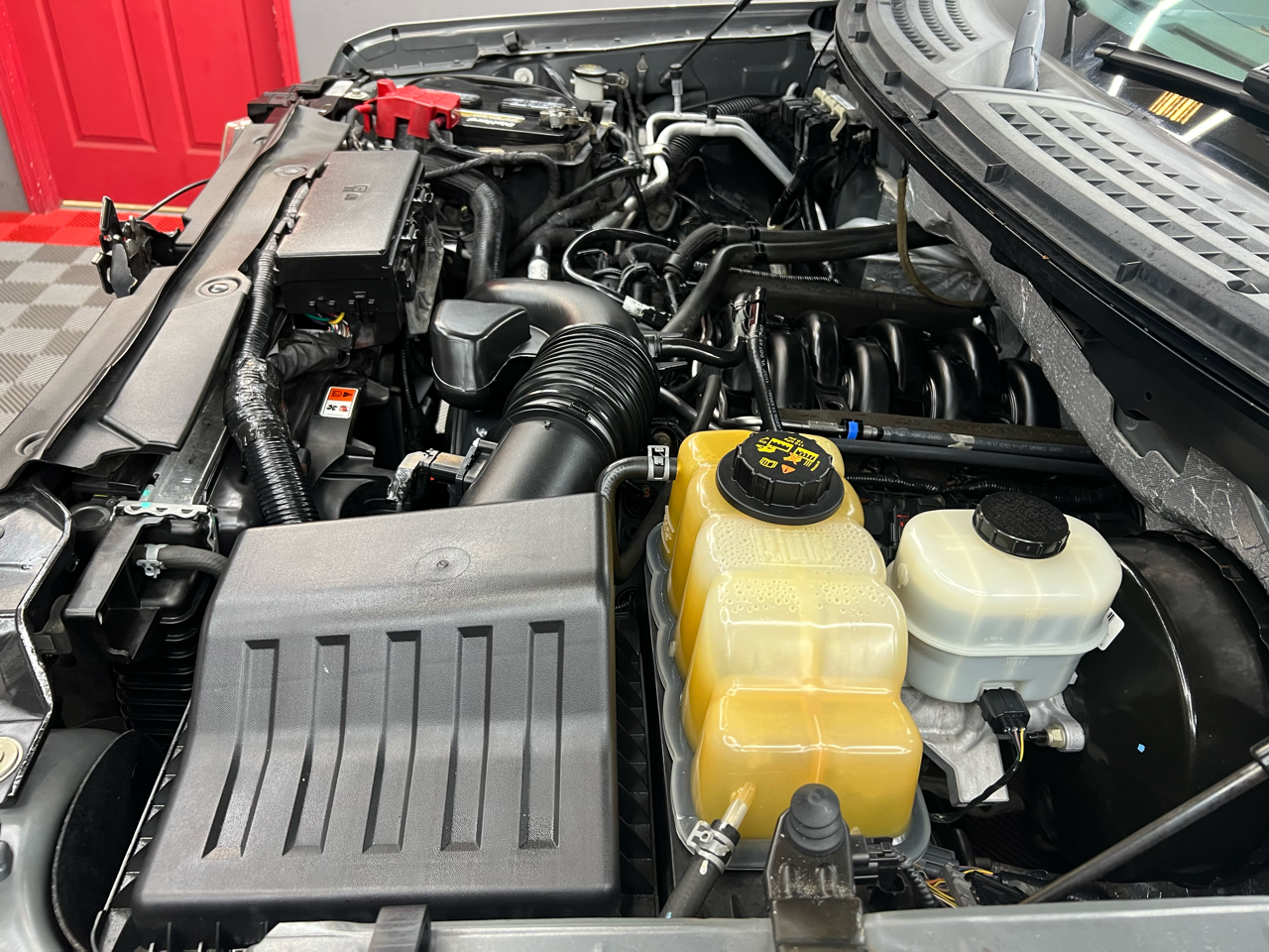 Ford F-150 Lariat SuperCrew 6.5-ft. Bed 2WD 2013