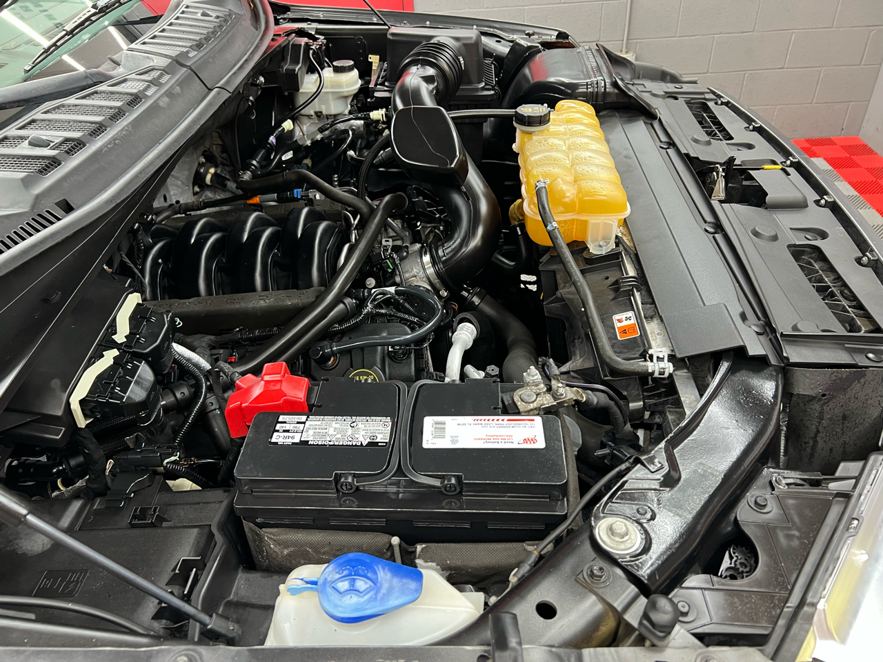 Ford F-150 Lariat SuperCrew 6.5-ft. Bed 4WD 2015