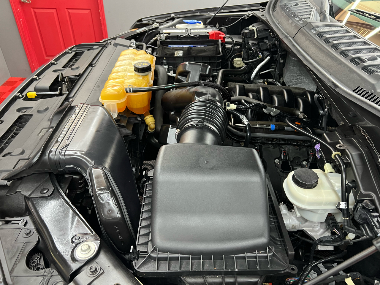 Ford F-150 Lariat SuperCrew 6.5-ft. Bed 4WD 2015